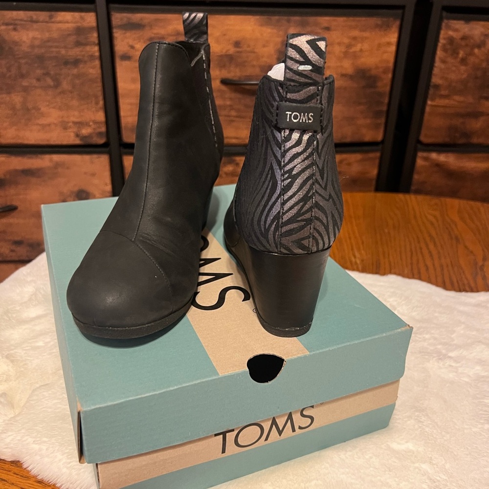 Toms Black Boots with Zebra Accent